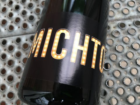 Michto 2017, Vin naturel pétillant gazéifié, Zélige Caravent